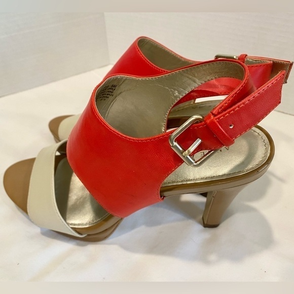 Anne Klein Terriko Slingback Pumps in Pink Coral and Cream Color Block Size 8M - Picture 4 of 12